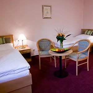 Castle 4* Praga