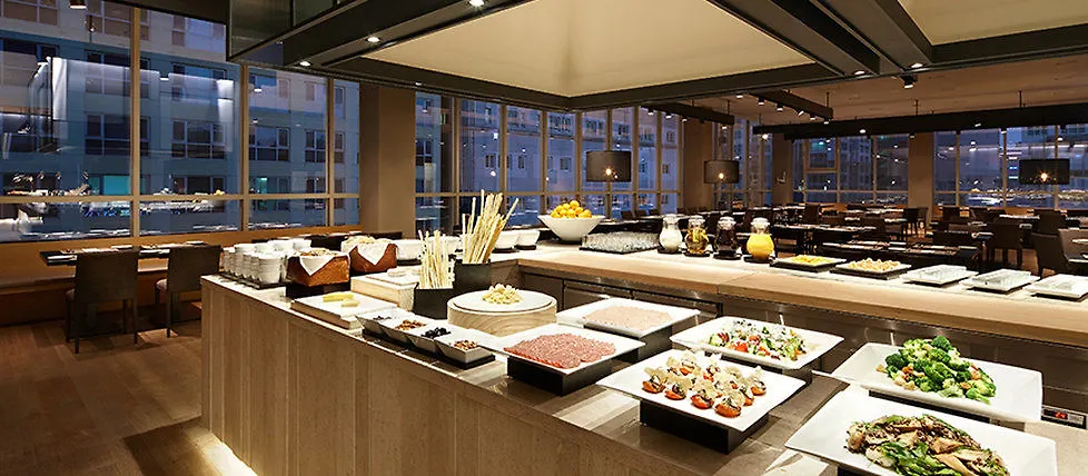 Shilla Stay Gwanghwamun Myeongdong Seoel
