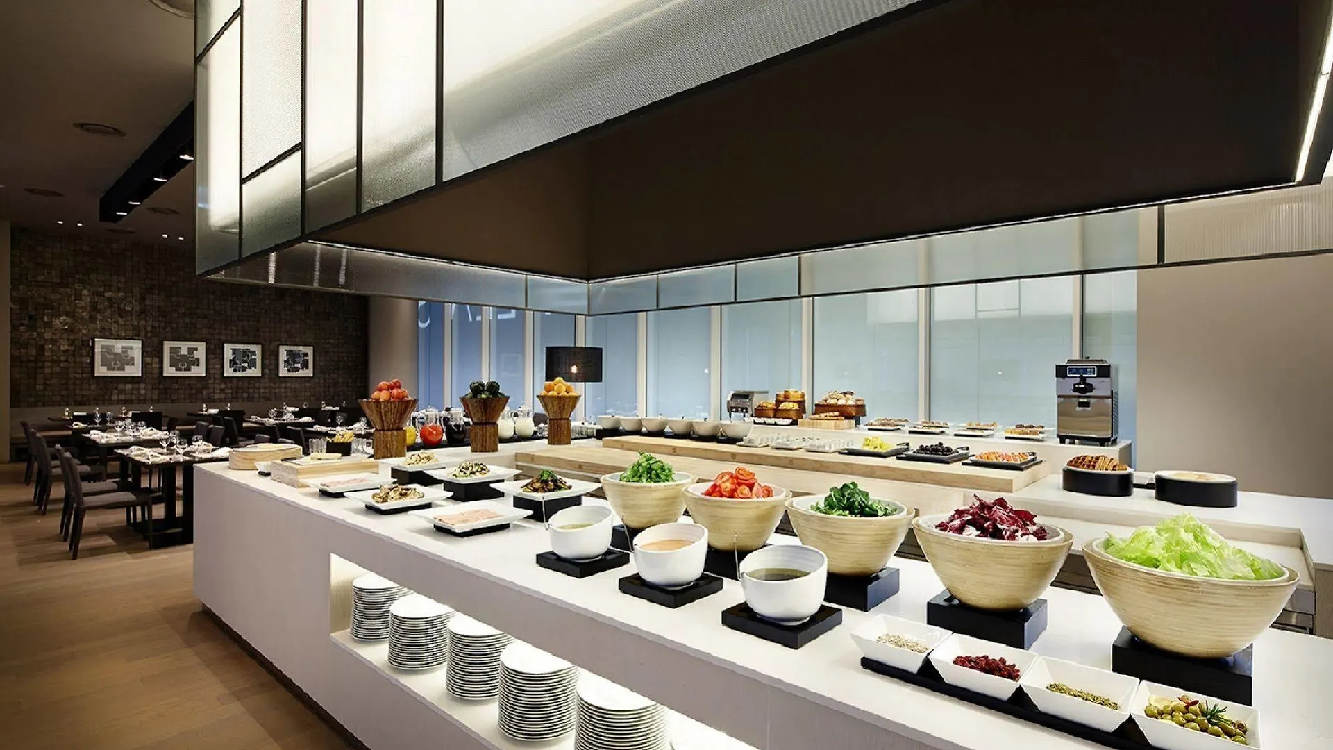 Shilla Stay Gwanghwamun Myeongdong Seoel